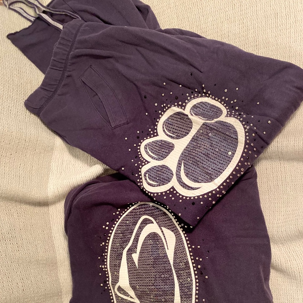 Victoria’s Secret PINK Penn State Set - Picture 2 of 8